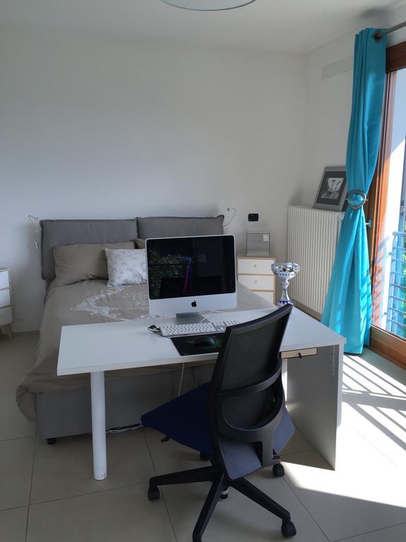 Armonie Del Lago - Lakeview Retreat With Private Garden, Pool & Jacuzzi Baveno Eksteriør bilde