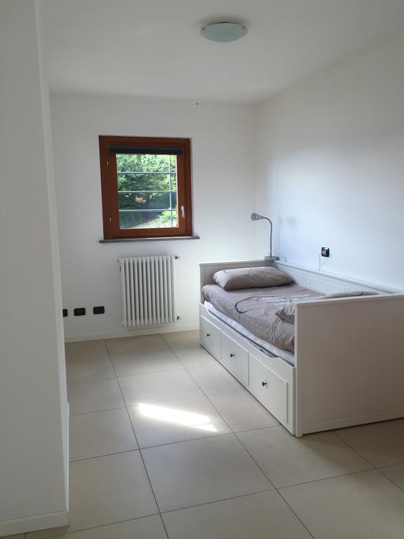 Armonie Del Lago - Lakeview Retreat With Private Garden, Pool & Jacuzzi Baveno Eksteriør bilde